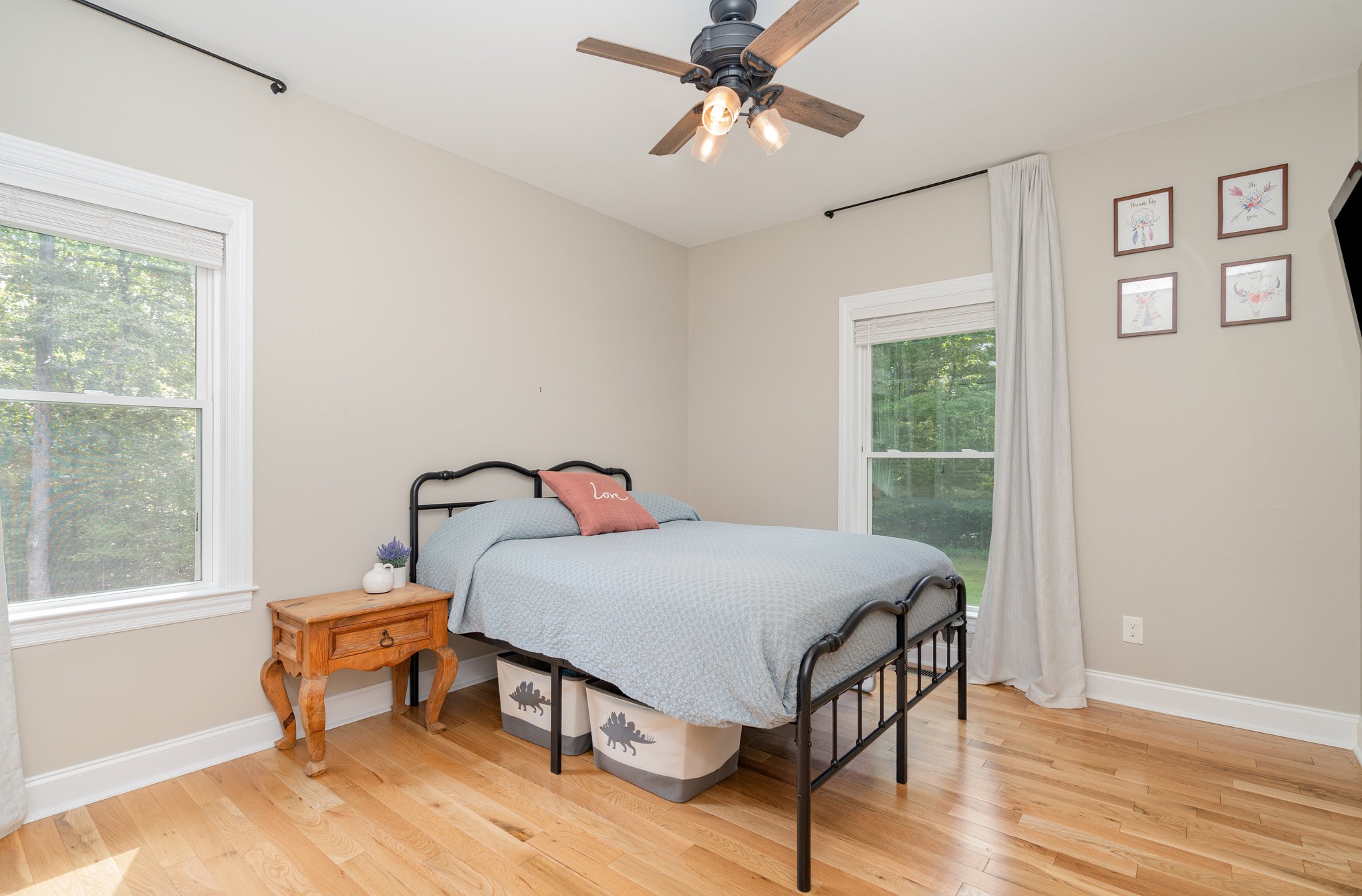 3395 Shouse Road Santa Fe, TN 38482 - Photo 20 of 73 a bedroom with a bed and a window