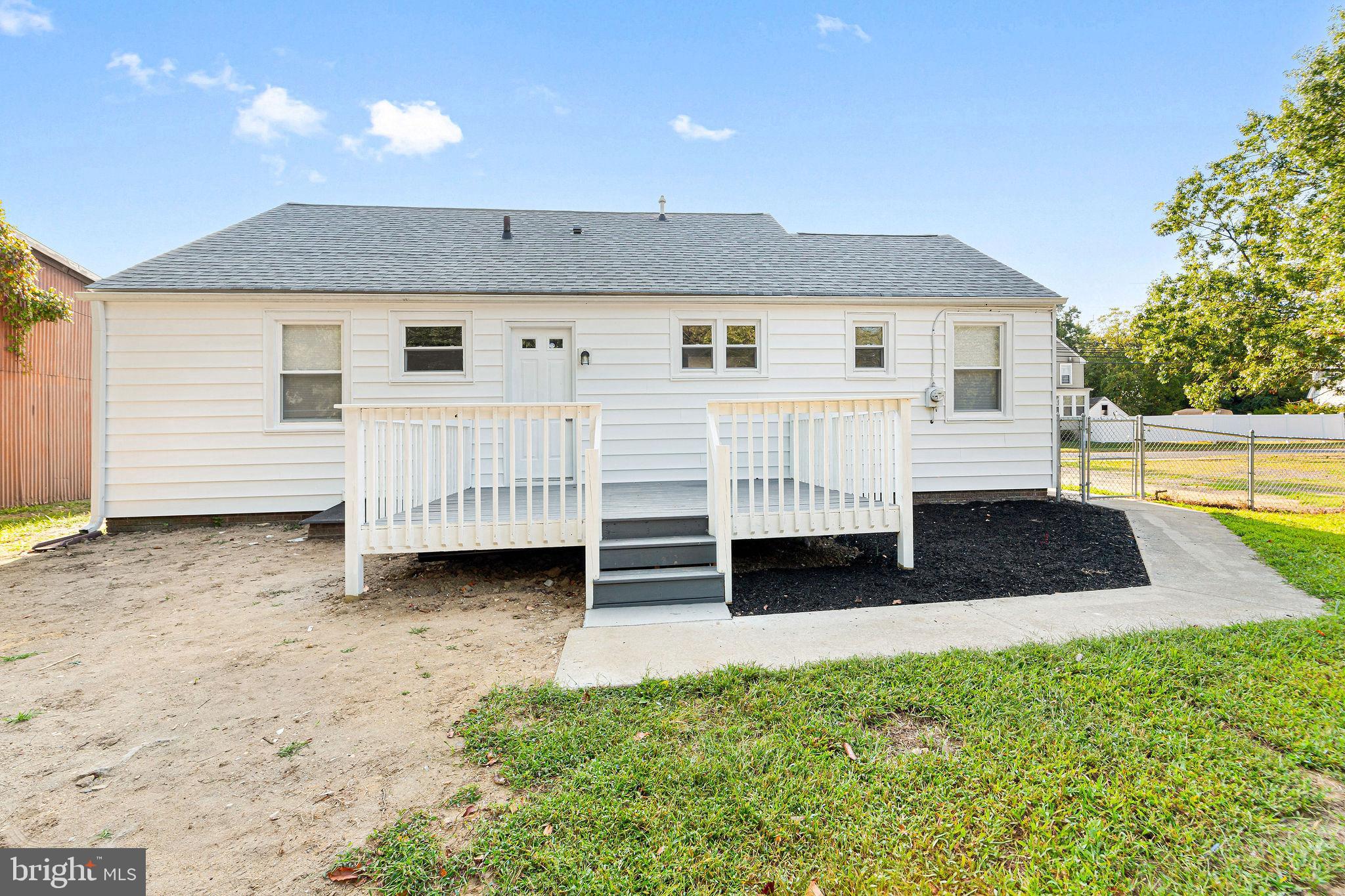 115 Chestnut Street Salem, NJ 08079 - Photo 28 of 34 a view of front of house with a yard