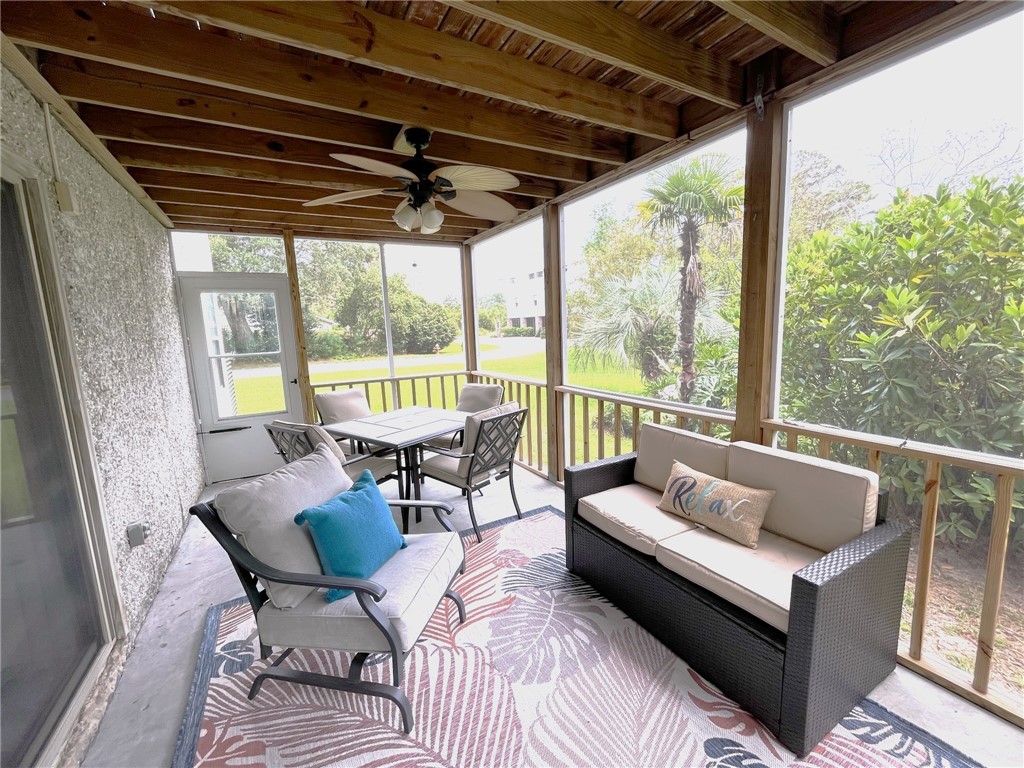 240 Peachtree Street St. Simons Island, GA 31522 - Photo 29 of 38