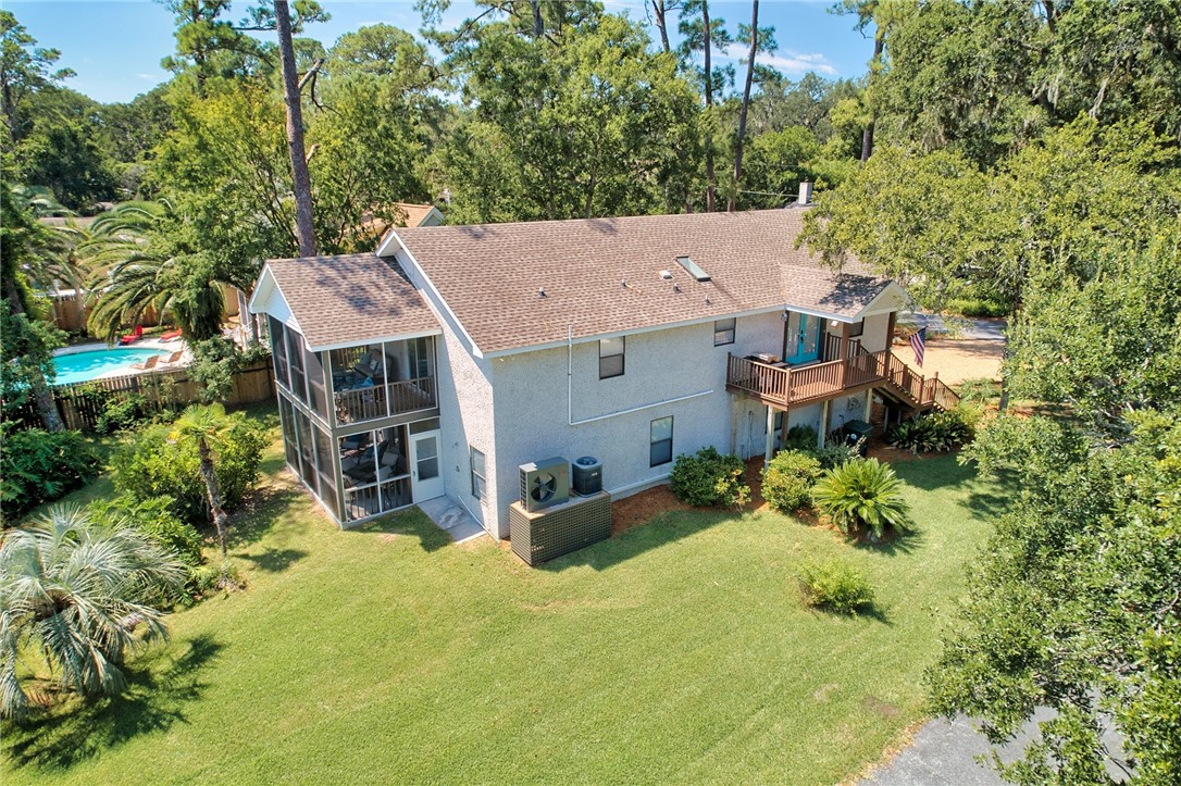 240 Peachtree Street St. Simons Island, GA 31522 - Photo 31 of 38