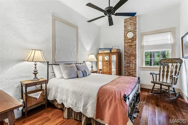 $245,000 | 159 North Main Street, Ste. Genevieve, MO 63670