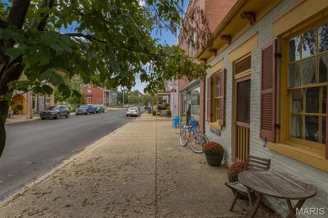 $245,000 | 159 North Main Street, Ste. Genevieve, MO 63670