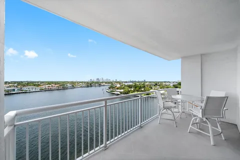 $615,000 | 511 Bayshore Drive, Unit 910, Fort Lauderdale, FL 33304