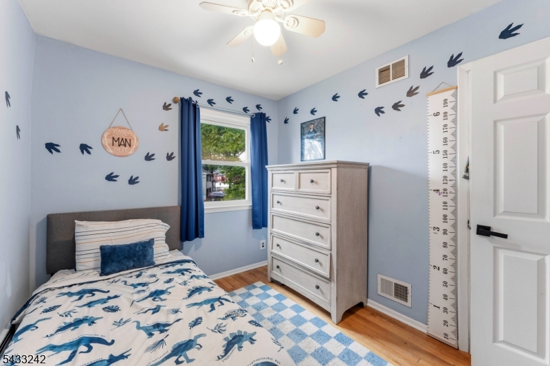 841 Colonial Arms Road Union, NJ 07083 - Photo 15 of 21