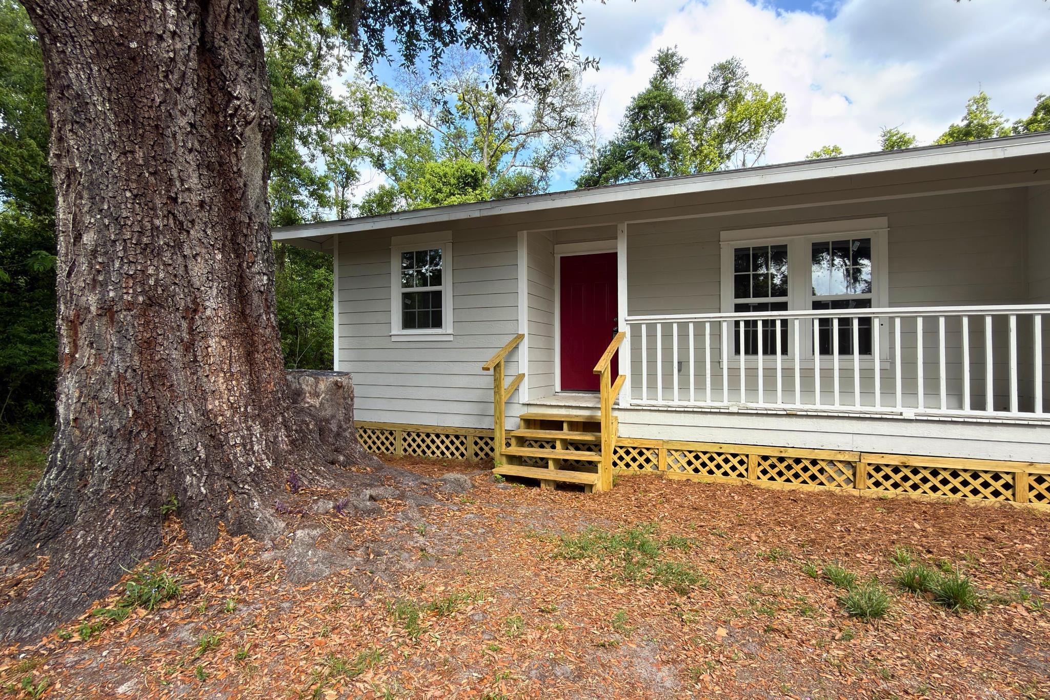 3552 Bohanan Circle Perry, FL 32348 - Photo 3 of 26
