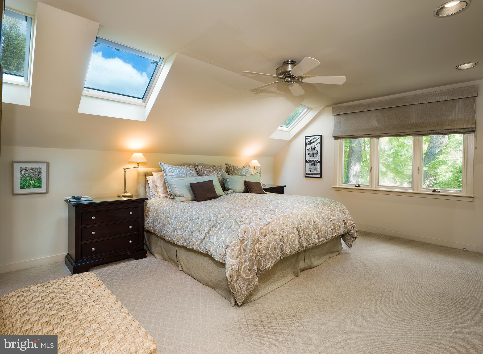 944 Summit Road Narberth, PA 19072 - Photo 14 of 34 Primary Bedroom