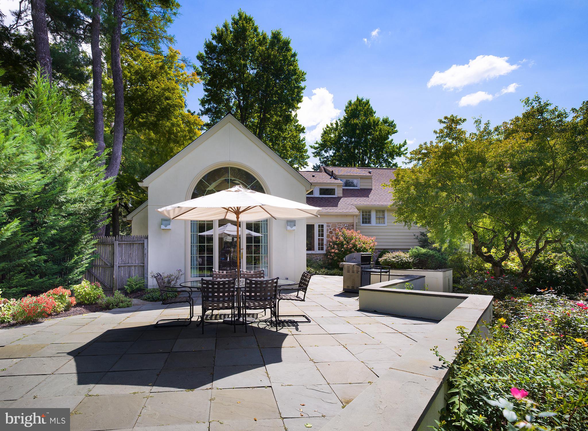 944 Summit Road Narberth, PA 19072 - Photo 25 of 34 Patio