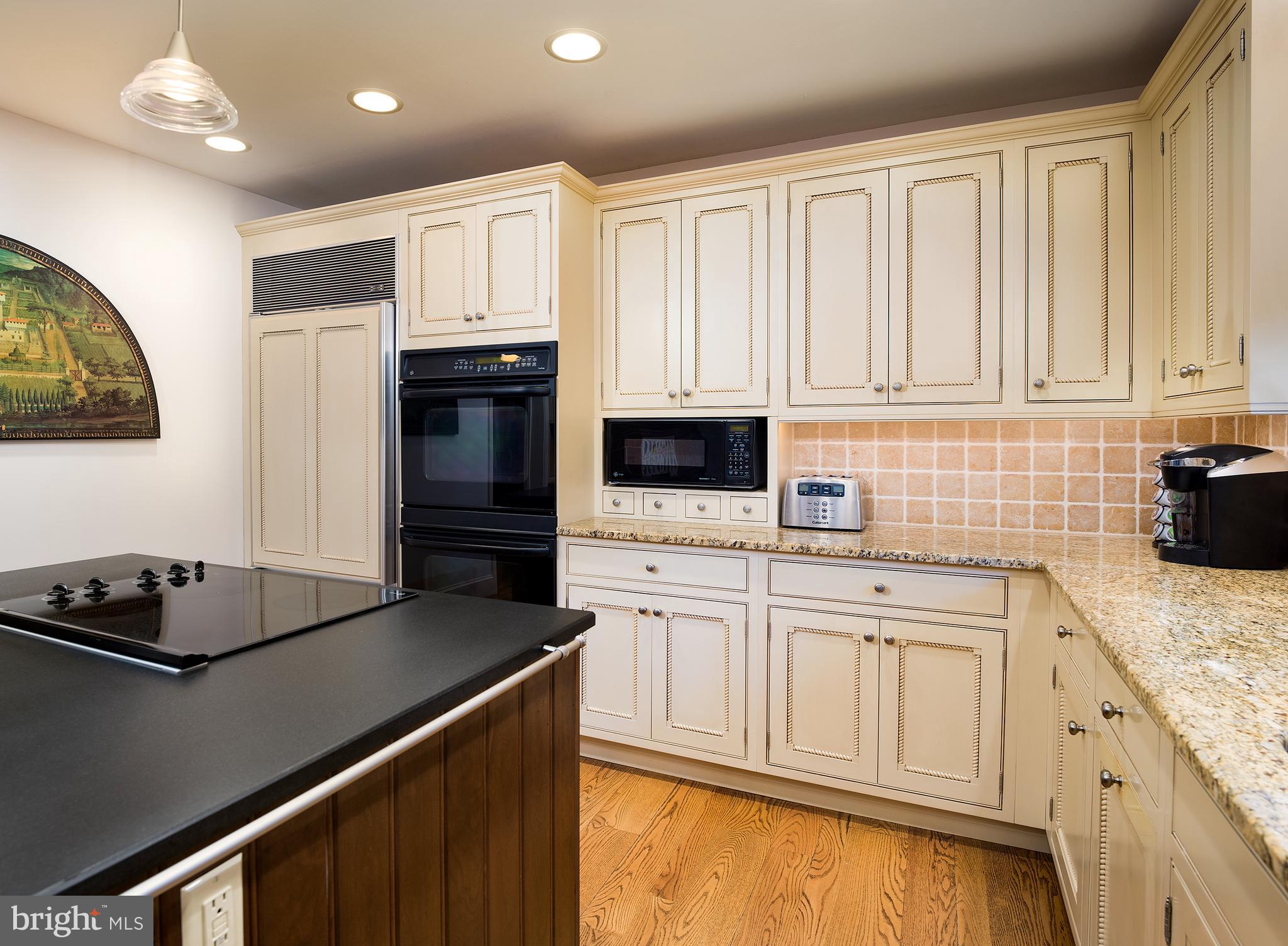 944 Summit Road Narberth, PA 19072 - Photo 7 of 34 Kitchen