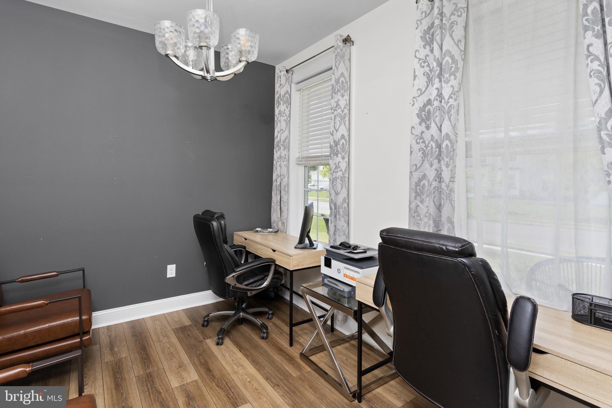 6 Buck Ln Mount Mount Laurel, NJ 08054 - Photo 11 of 49 a workspace with furniture and a window