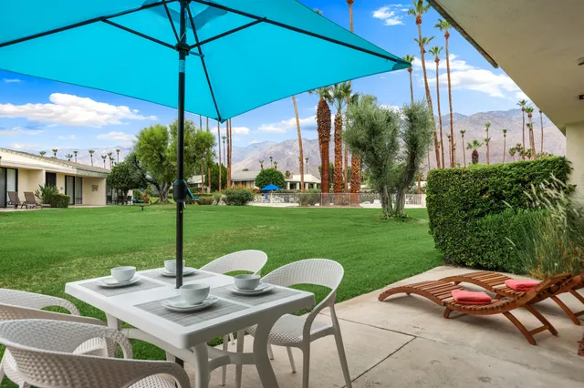 $3,200 | 1713 Grand Bahama Drive West, Palm Springs, CA 92264