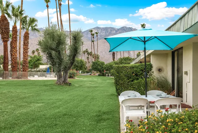 $3,200 | 1713 Grand Bahama Drive West, Palm Springs, CA 92264