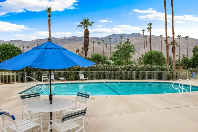 $3,200 | 1713 Grand Bahama Drive West, Palm Springs, CA 92264