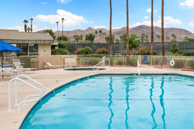 $3,200 | 1713 Grand Bahama Drive West, Palm Springs, CA 92264
