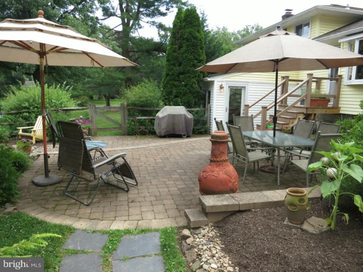 417 Wyndon Road Ambler, PA 19002 - Photo 22 of 25 Patio