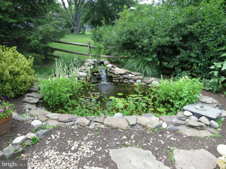 417 Wyndon Road Ambler, PA 19002 - Photo 23 of 25 Back Yard