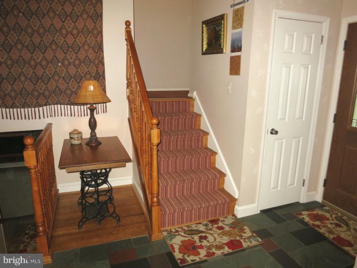 417 Wyndon Road Ambler, PA 19002 - Photo 5 of 25 Foyer
