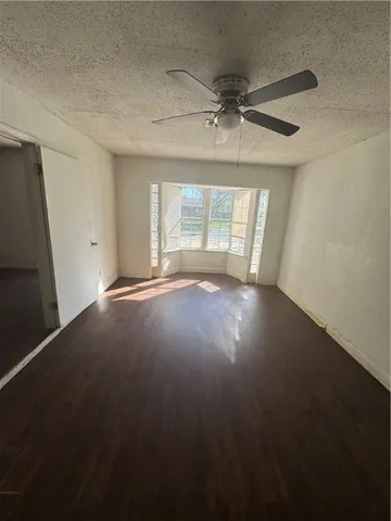 $120,000 | 904 West Walton Street, Beeville, TX 78102