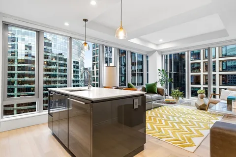 $1,449,000 | 135 Seaport Boulevard, Unit 1503, Boston, MA 02210