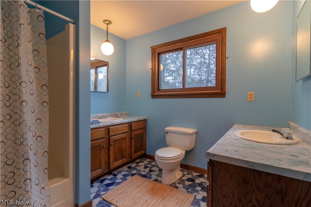 6882 Chestnut-Ridge Road Hubbard, OH 44425 - Photo 12 of 14 Gallery Image 12