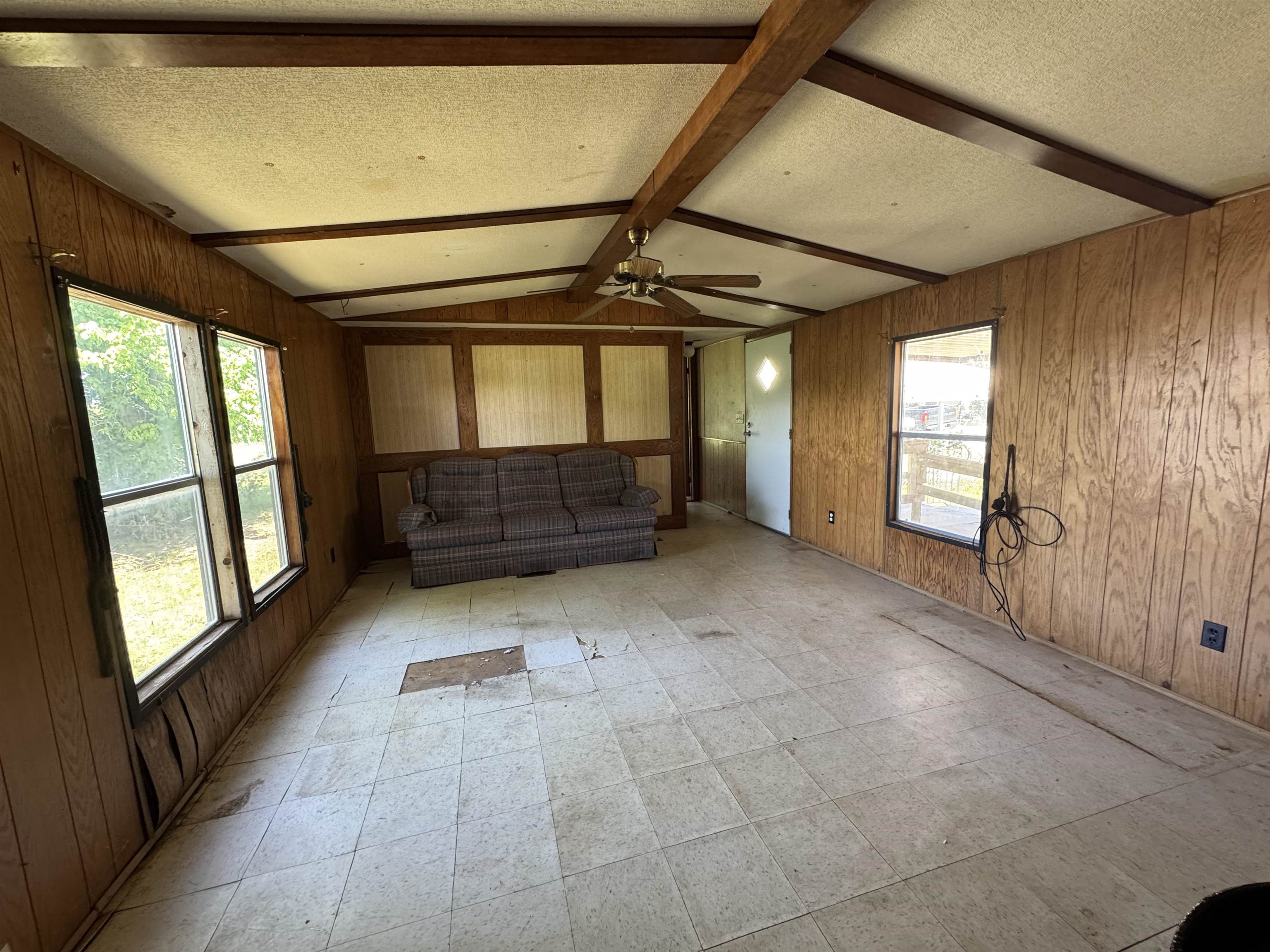 635 Village Loop Tow, TX 78672 - Photo 6 of 27 a view of entryway