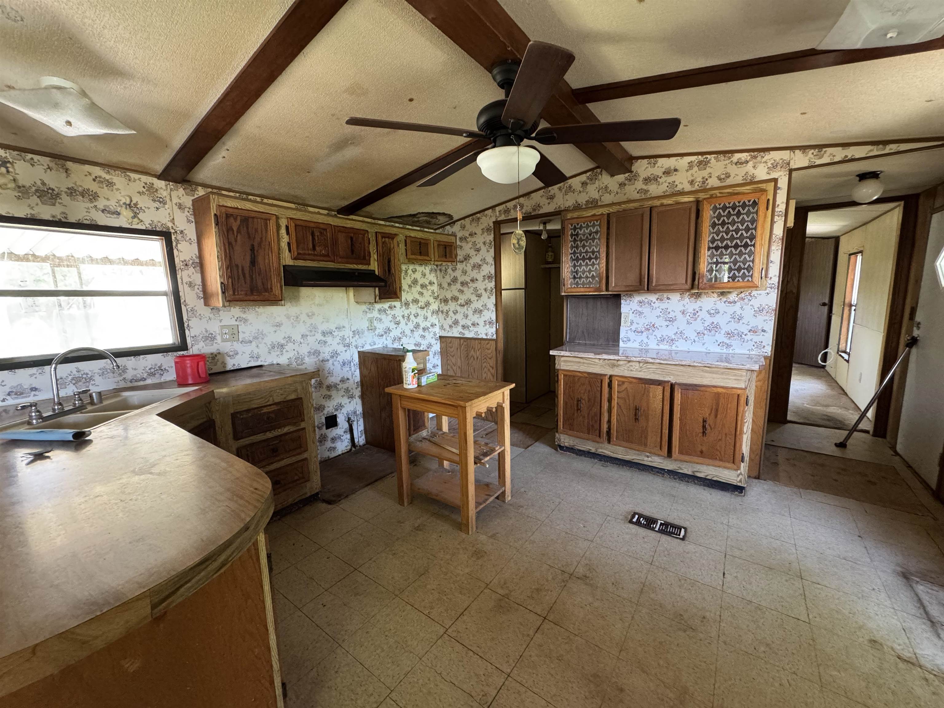 635 Village Loop Tow, TX 78672 - Photo 7 of 27 a bedroom with furniture and a window