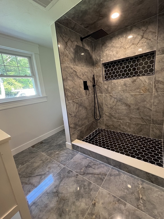 20 Rockwood Road Norfolk, MA 02056 - Photo 16 of 26 Gallery Image 16