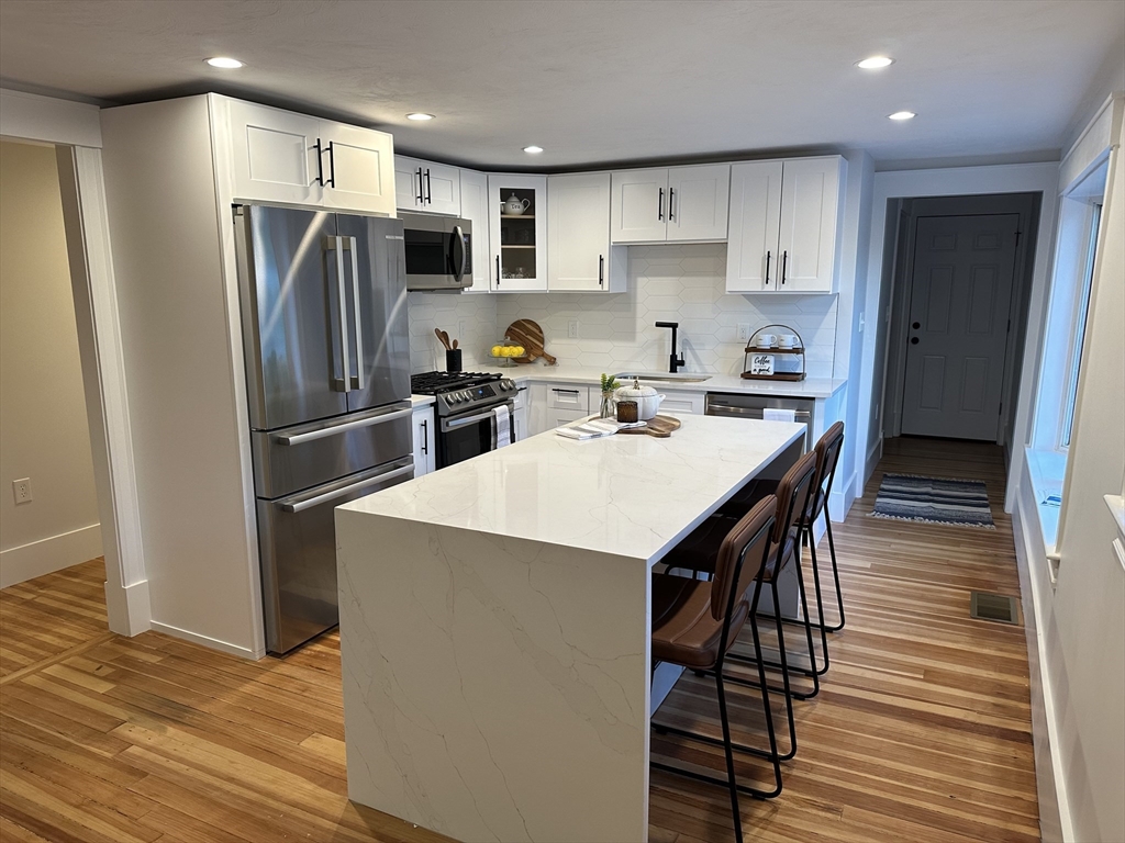 20 Rockwood Road Norfolk, MA 02056 - Photo 2 of 26 Gallery Image 2