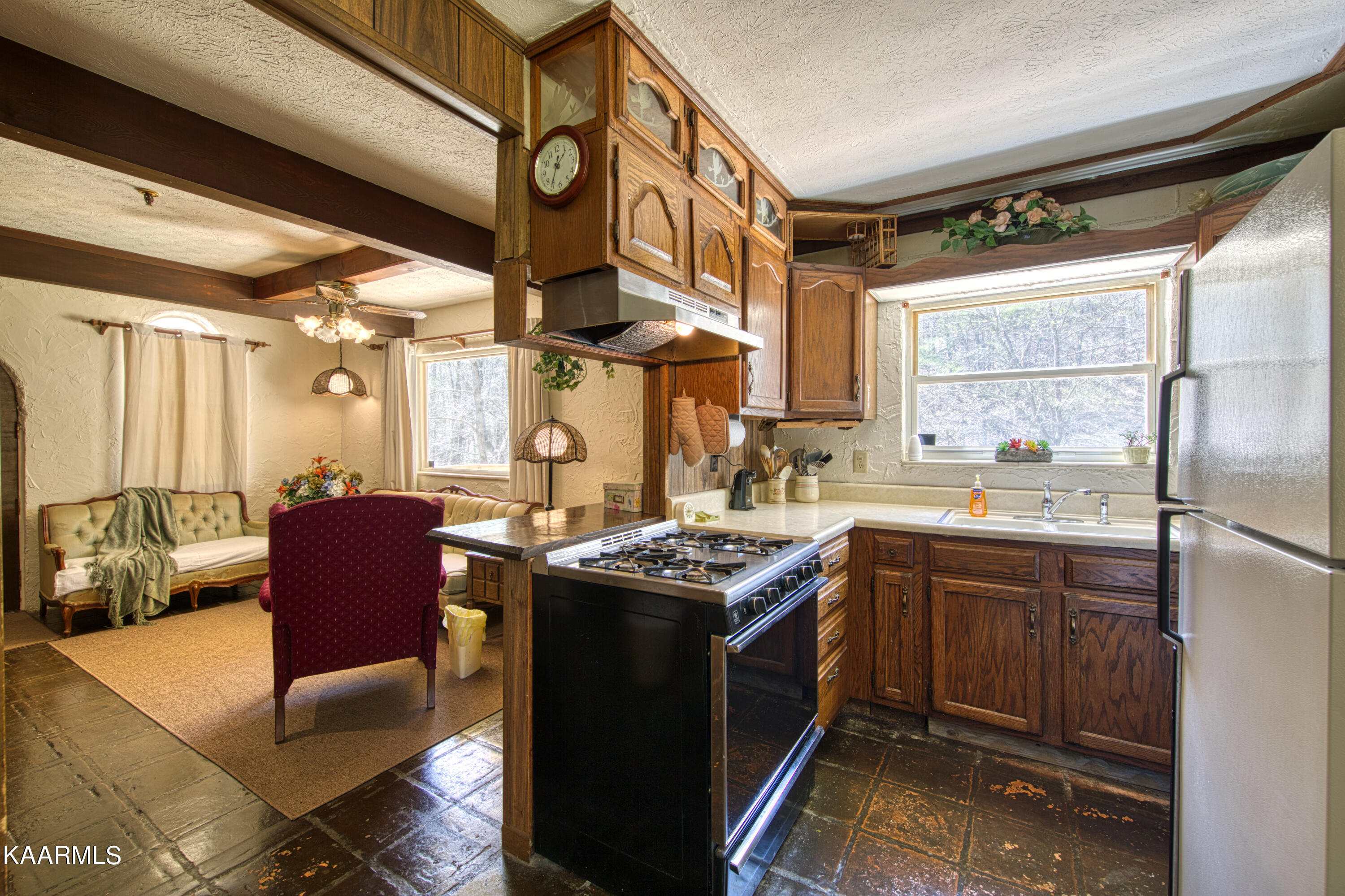 151 Nolan Lane Heiskell, TN 37754 - Photo 17 of 30 177A3922