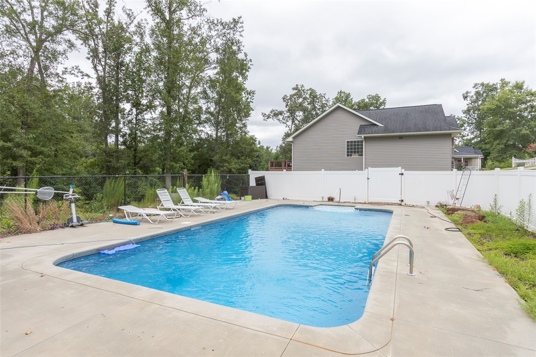 112 Brookside Circle Honea Path, SC 29654 - Photo 39 of 49 Gallery Image 39