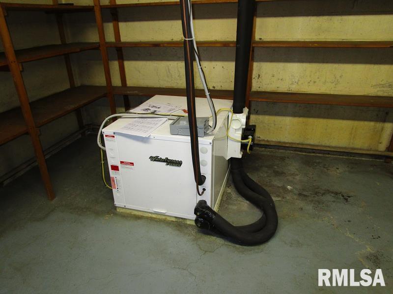 2339 Mound Road Jacksonville, IL 62650 - Photo 57 of 87