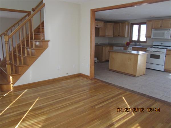 12 Superior Road Worcester, MA 01604 - Photo 2 of 8 Gallery Image 2