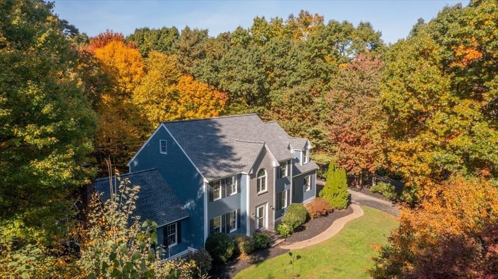 35 Smith Road Northborough, MA 01532 - Photo 3 of 39 Gallery Image 3