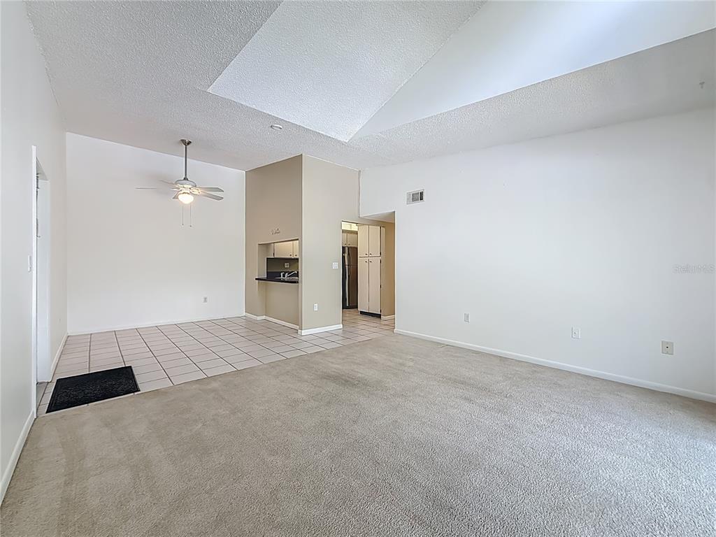 1372 Pine Ridge Circle East, Unit H3 Tarpon Springs, FL 34688 - Photo 11 of 53 an empty room with a bathroom