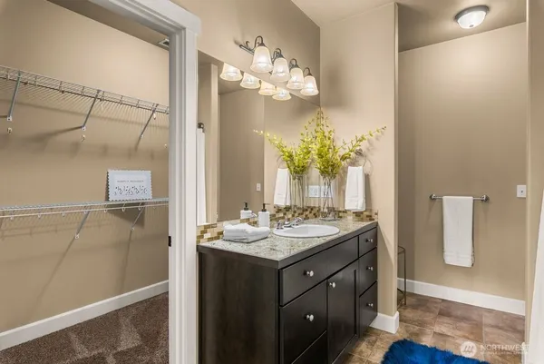 $645,000 | 2015 Woodridge Street, Wenatchee, WA 98801