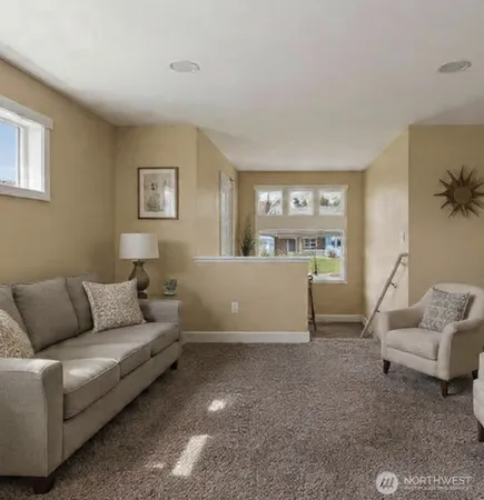 $645,000 | 2015 Woodridge Street, Wenatchee, WA 98801