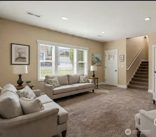 $645,000 | 2015 Woodridge Street, Wenatchee, WA 98801