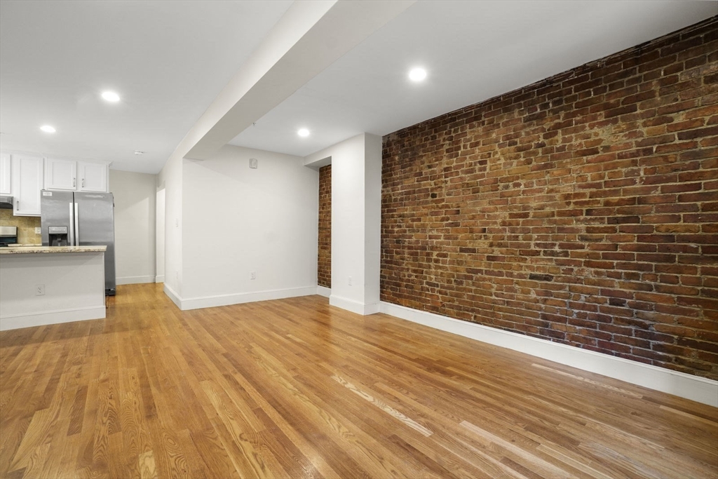 73 Rutland Street, Unit 1 Boston, MA 02118 - Photo 3 of 17