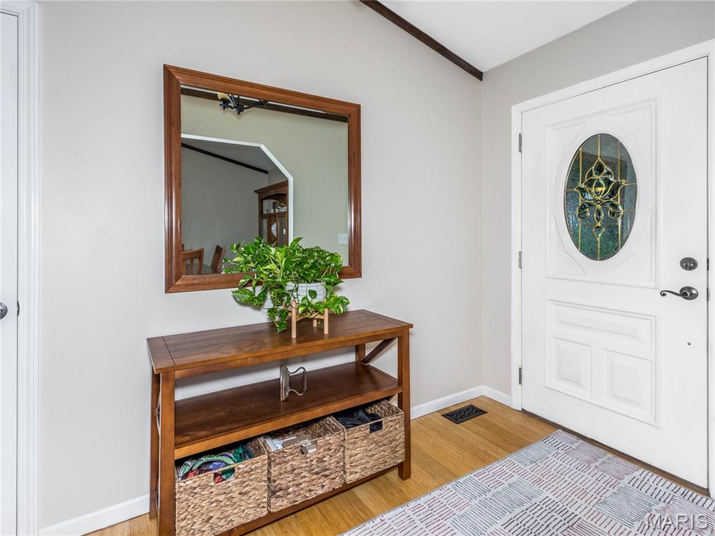 122 Steven Drive Troy, IL 62294 - Photo 4 of 55