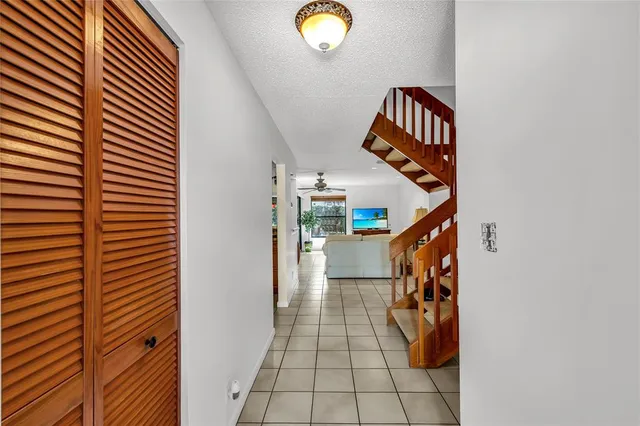 a view of entryway with a front door