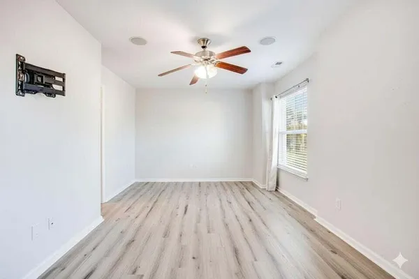 $1,850 | 282 Swallowtail Lane, Goose Creek, SC 29445