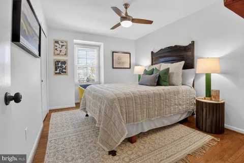 $925,000 | 8703 Etta Drive, Springfield, VA 22152