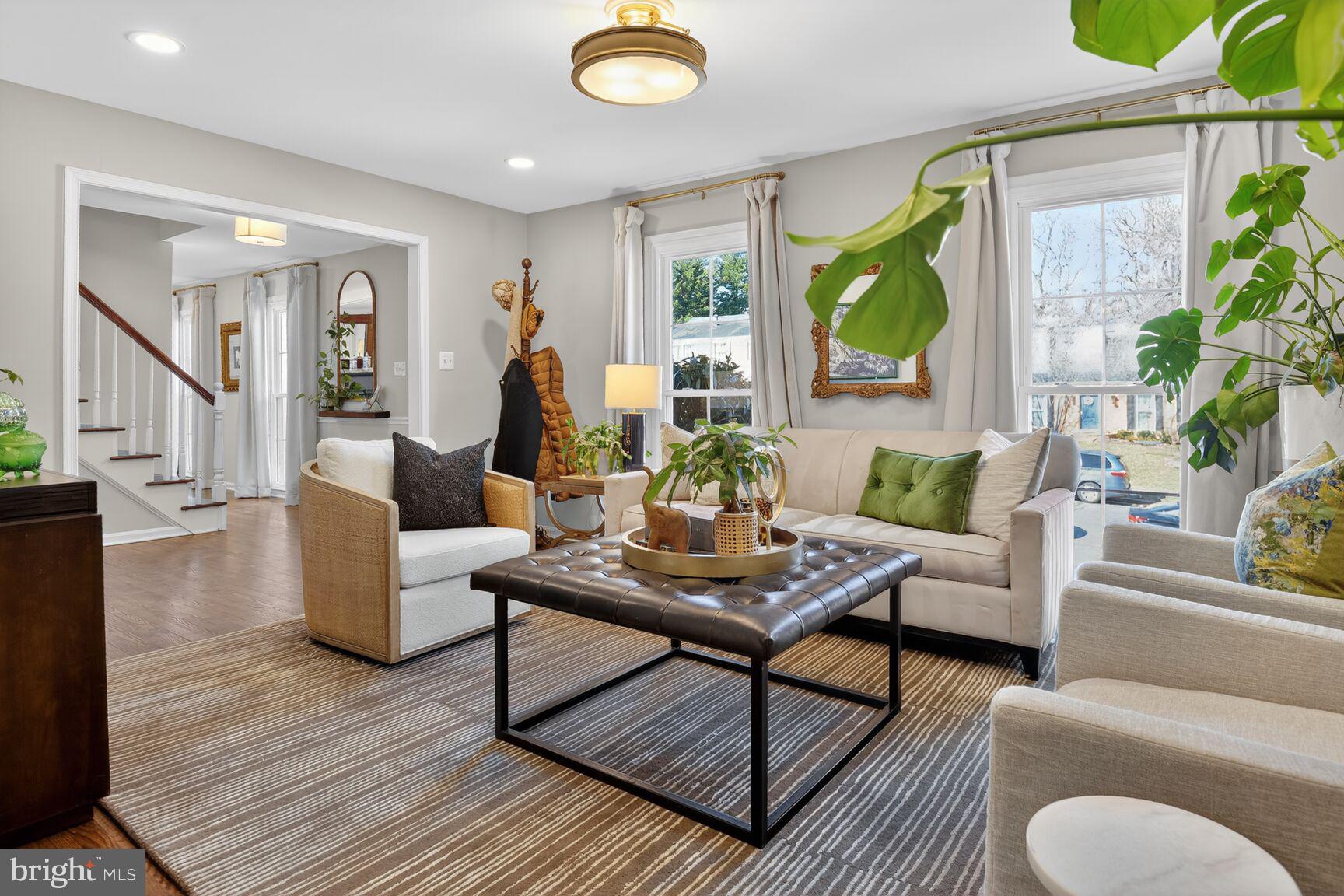 8703 Etta Drive Springfield, VA 22152 - Photo 3 of 28