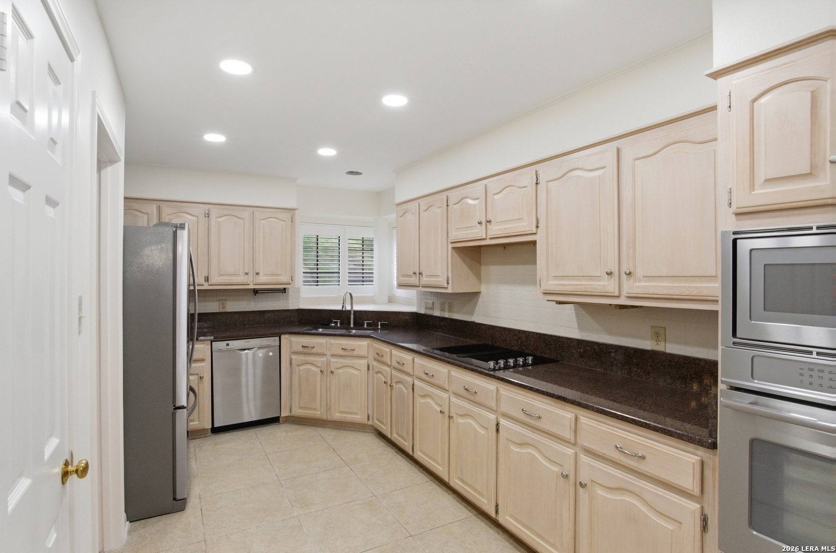 21009 Hickory Bend Garden Ridge, TX 78266 - Photo 11 of 35