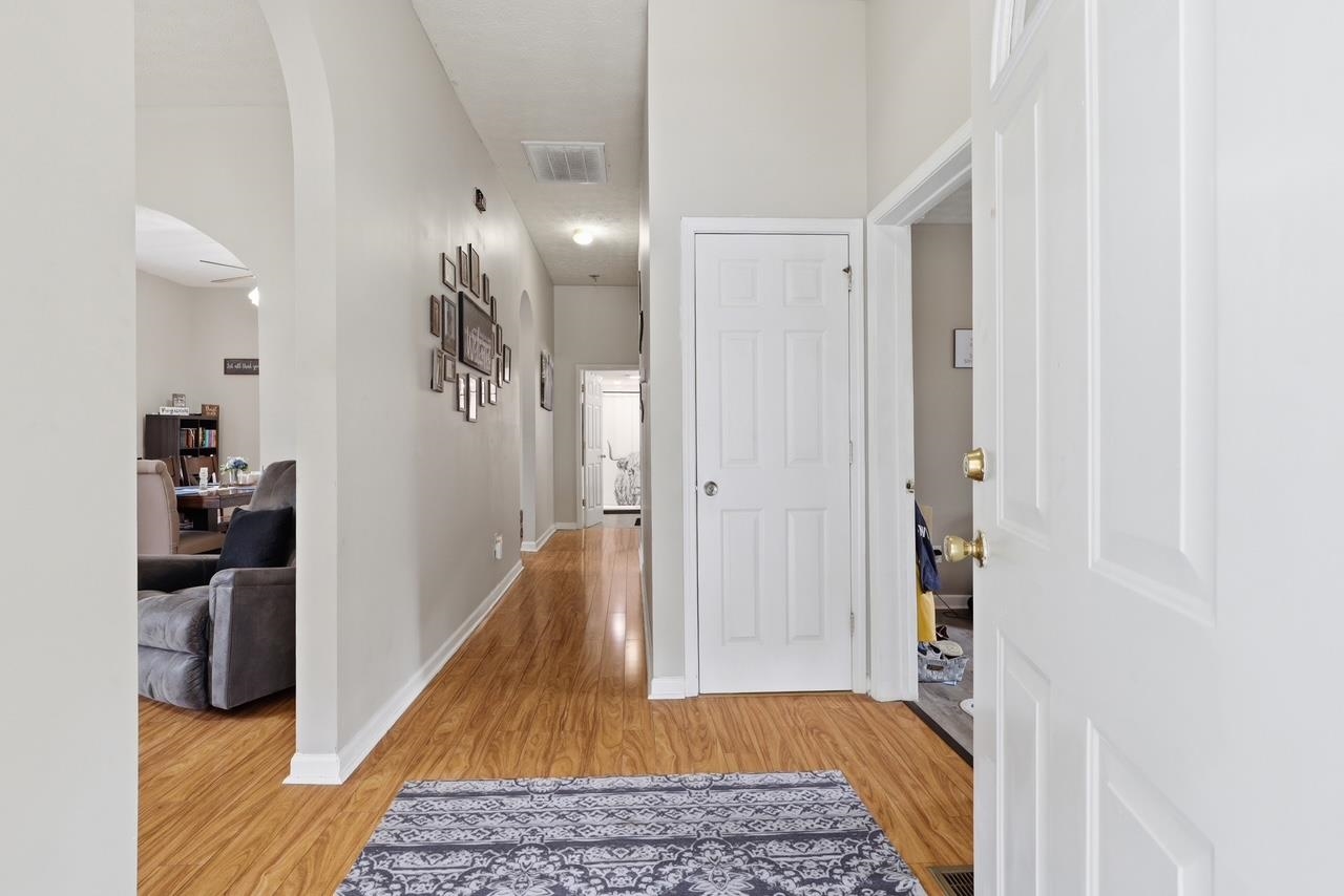 4 Front Street Spartanburg, SC 29301 - Photo 5 of 19