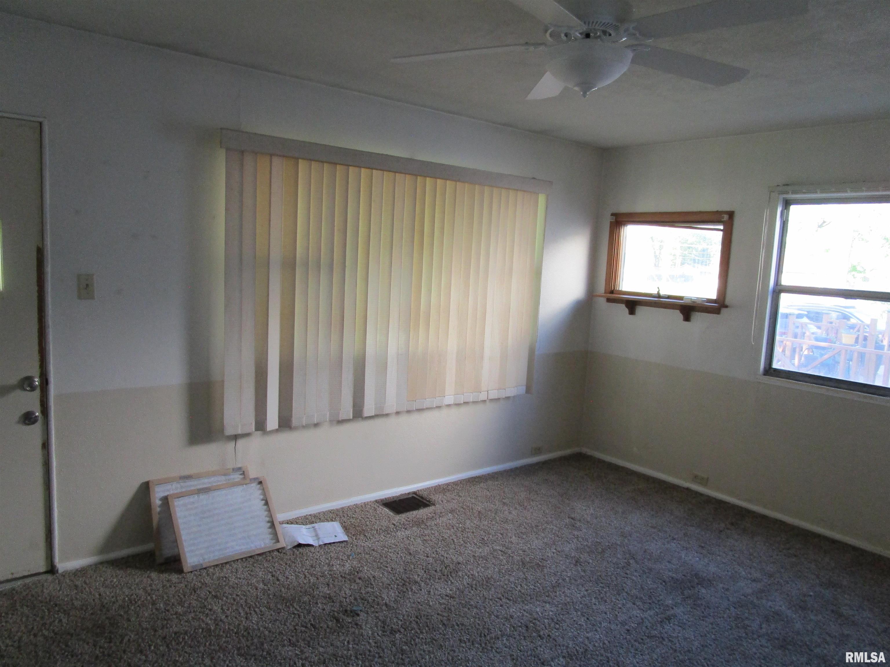 1530 West Washington Street Springfield, IL 62702 - Photo 8 of 32