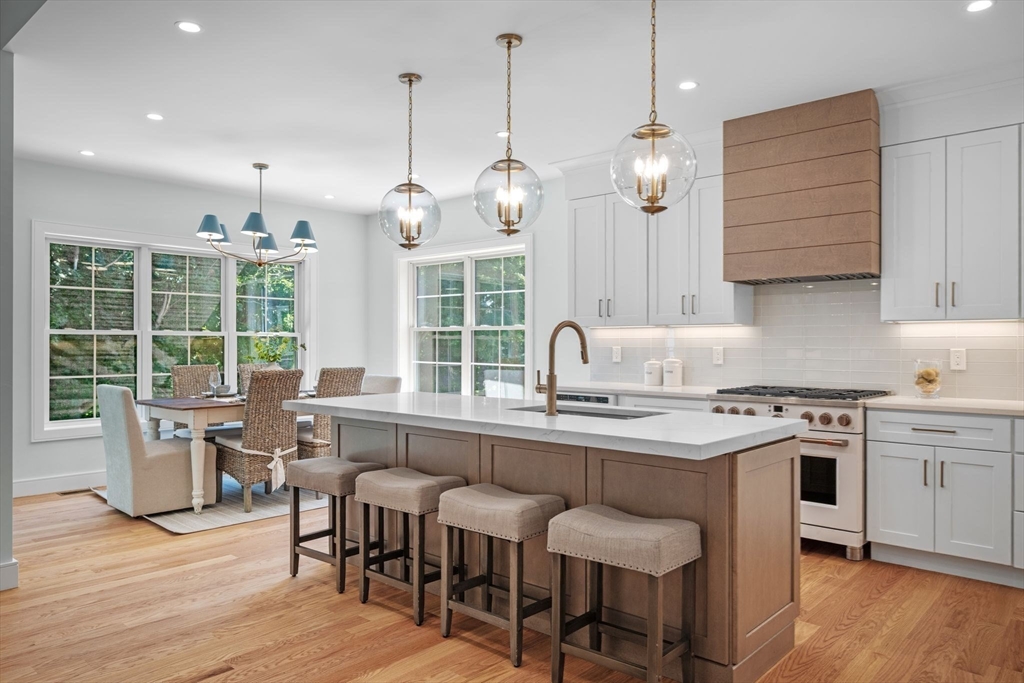 296 Castle Road Nahant, MA 01908 - Photo 10 of 42