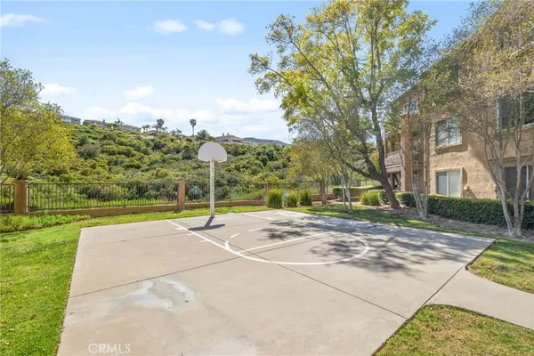 $359,000 | 2500-302 San Gabriel Way, Corona, CA 92882