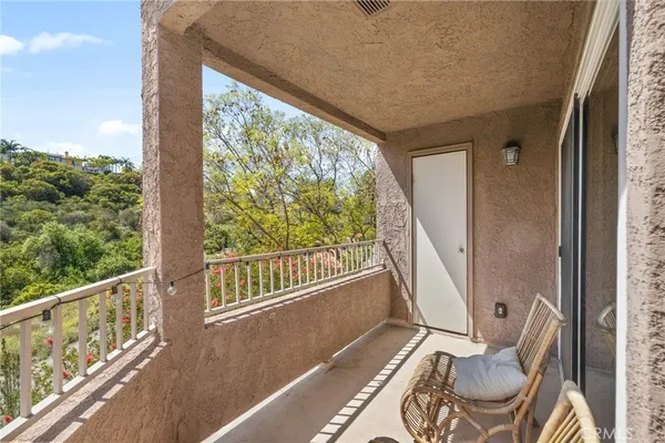 $359,000 | 2500 San Gabriel Way, Corona, CA 92882