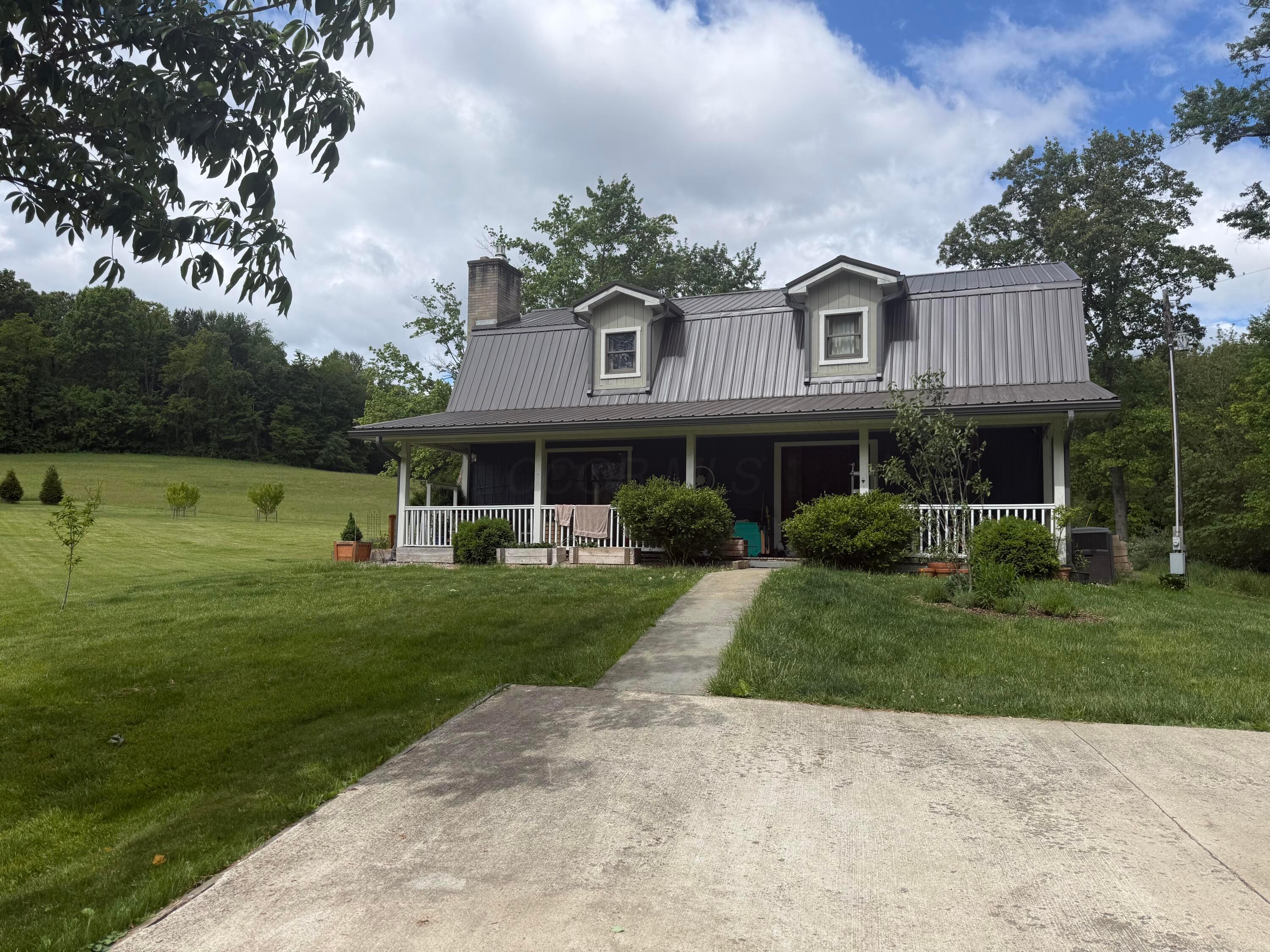 857 Hanley Road Jackson, OH 45640 - Photo 3 of 11