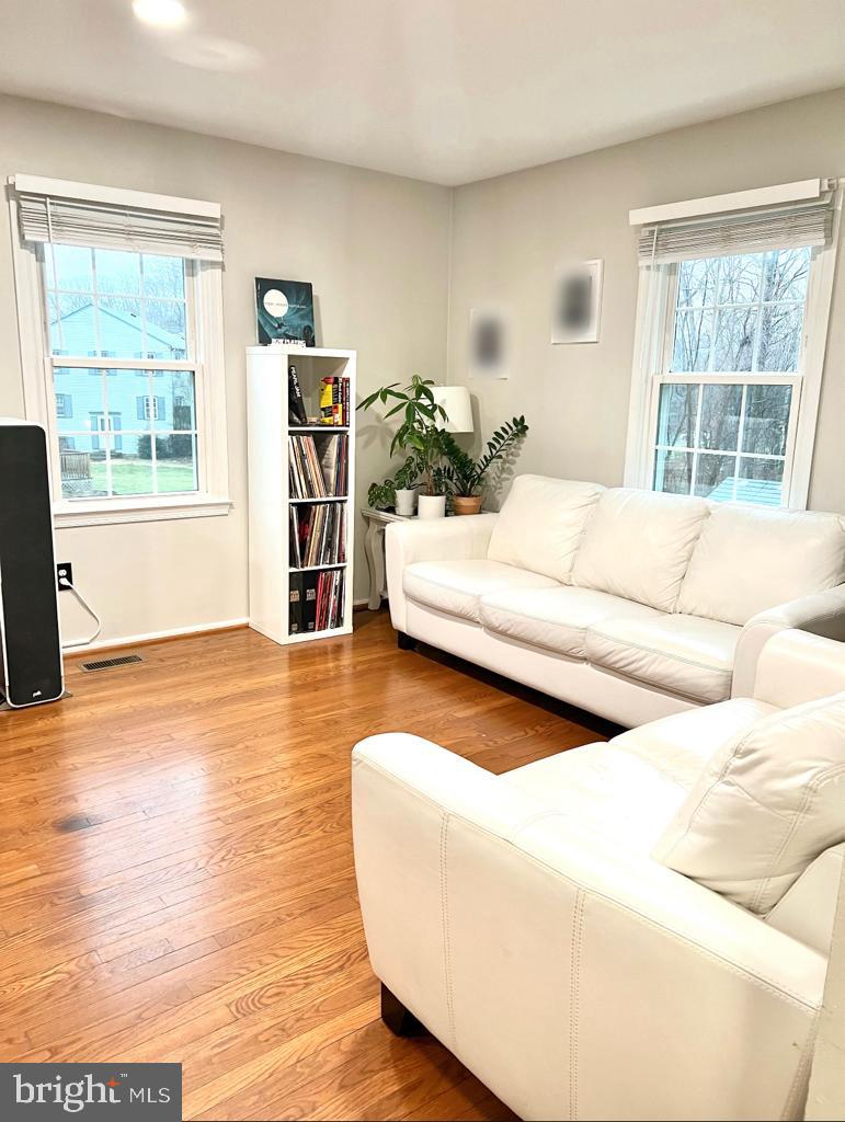 8477 Kitchener Drive Springfield, VA 22153 - Photo 11 of 26